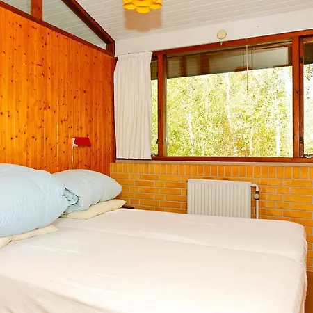 Feriehus 4 Star In Nexo Spidsegård