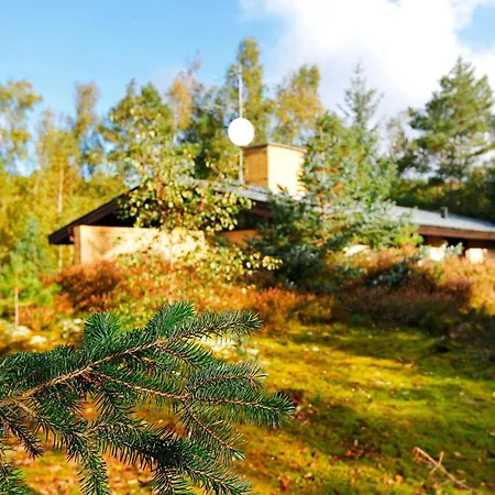 4 Star In Nexo Vakantiehuis Spidsegård